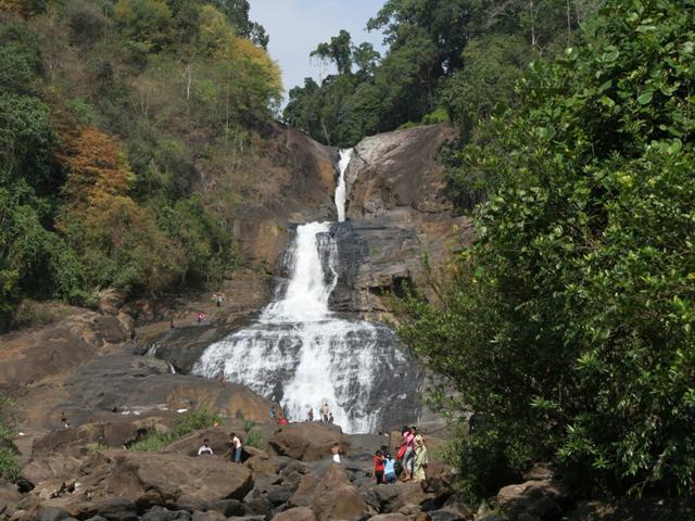 Bopath Ella Falls